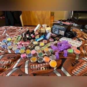 Nail kit